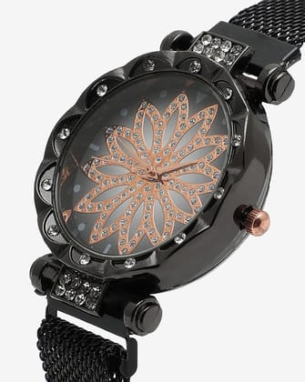 Black Crystal Stone Decorative Analog Round Dial With Black Metal Mesh Strap-Watches