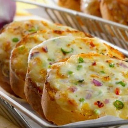 Spicy supreme garlic bread