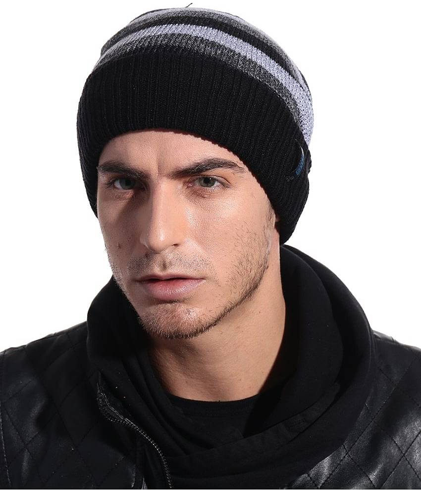 Bizarro Dashing Black Woollen Cap For Men