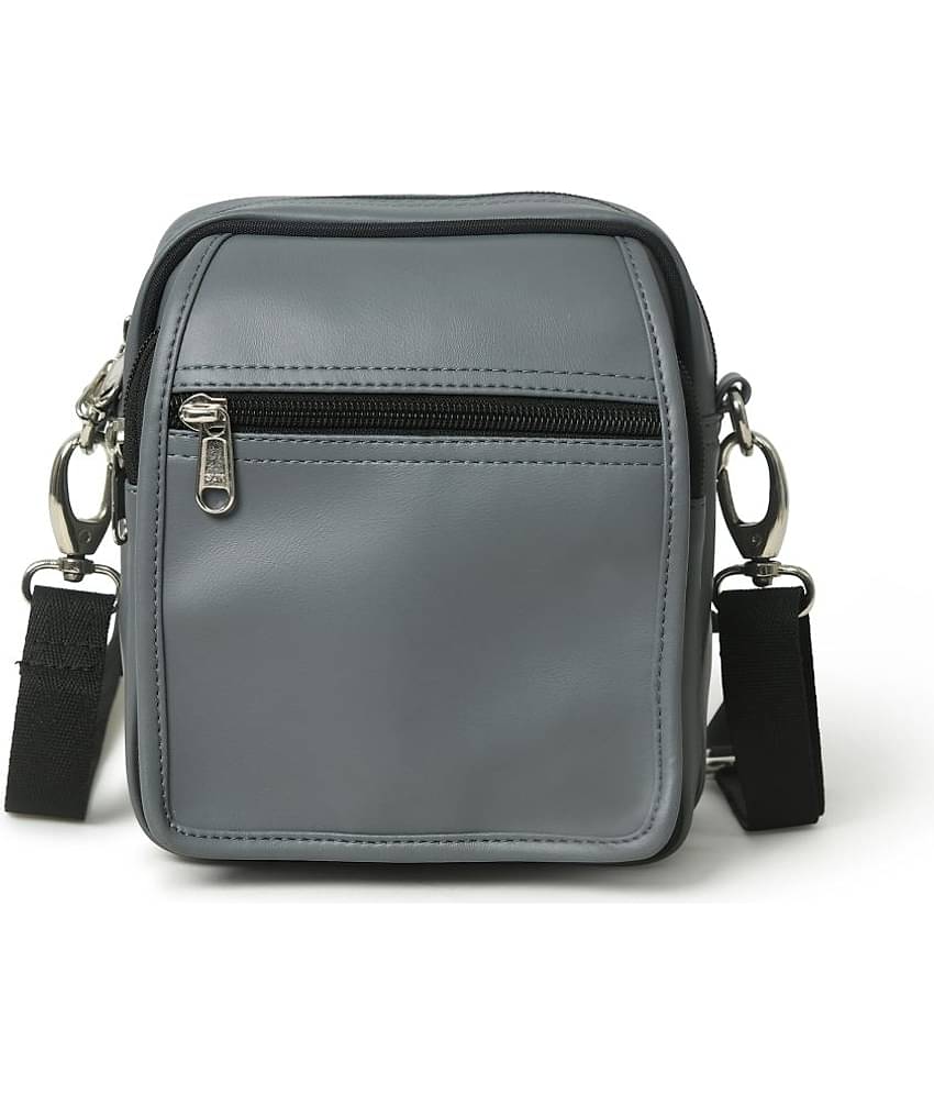 MATRICE - Grey Solid Messenger Bag