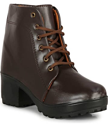 Commander Shoes - Red Women's Ankle Length Boots