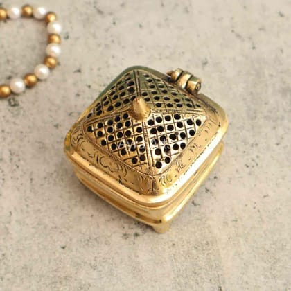 Brass Small Incense Burner Square Box Dhoop Dani - 3 Inch Length Brass Small Incense Burner Square Box Dhoop Dani - 3 Inch Length