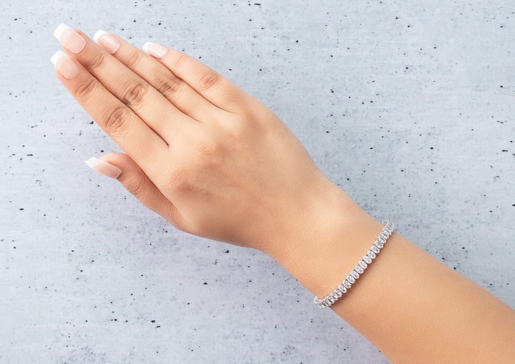 Infinite Ellipses Tennis Bracelet