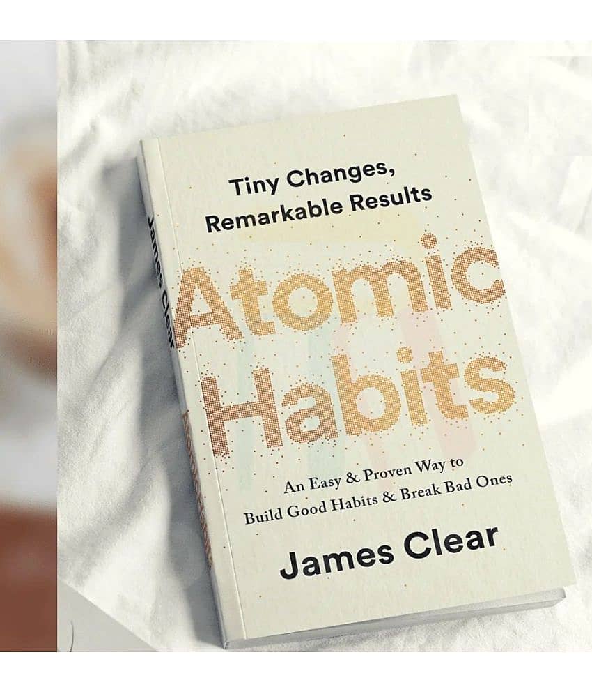 Atomic Habits (English, Paperback, Clear James)