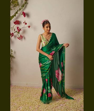 THE PRIVATE LABLE Organza Printed Regular Saree With Unstitched Blouse Piece ( Green )