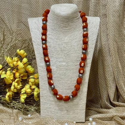 Single Layer Fabric Beaded Necklace in  modal