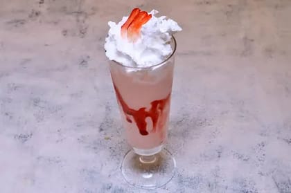 Strawberry Cheesecake Frappe