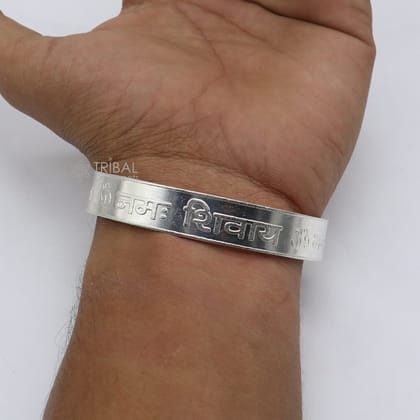 Handmade 925 Sterling silver solid cuff kada bracelet mantra bracelet "aum namah shivay "Mantra Divine cuff kada bracelet  nsk210