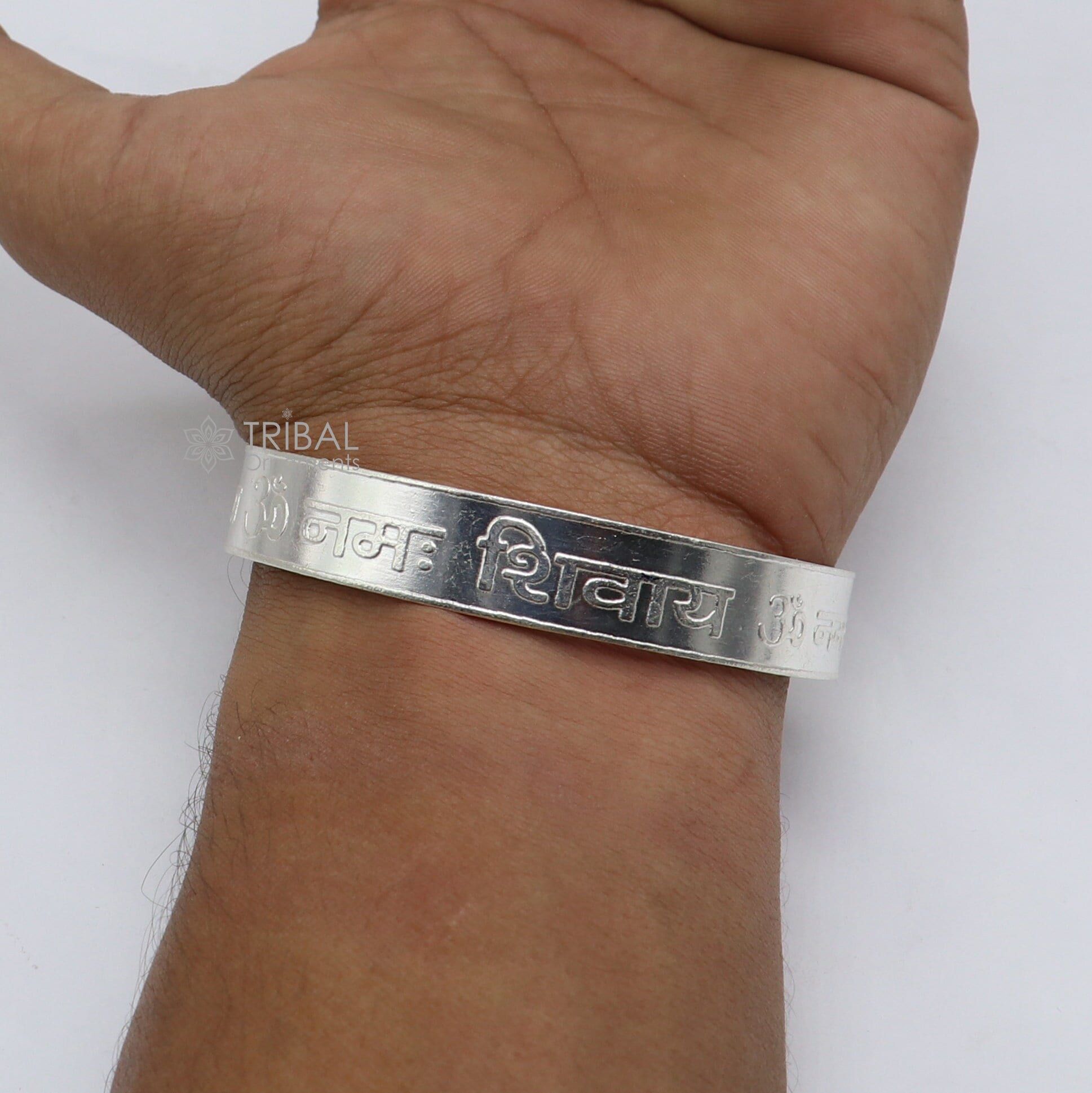 Handmade 925 Sterling silver solid cuff kada bracelet mantra bracelet "aum namah shivay "Mantra Divine cuff kada bracelet  nsk210