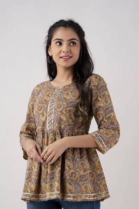 Casual Bell Sleeves Printed Women Yellow Top