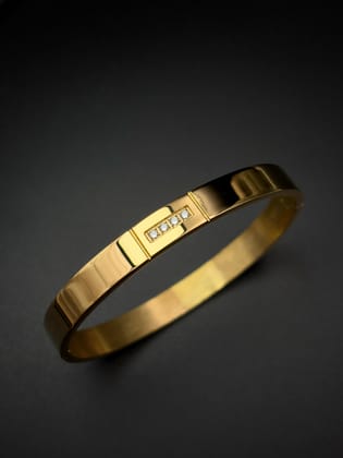 Lustre Kada