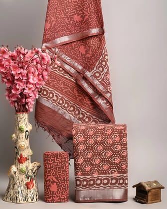 Linen Cotton Suits  Bagru Hand Block Printed Linen Suits With Zari BorderSize:-Top & Dupatta:- Linen Cotton  (2.50+2.50) mtrsBottom :-Cotton 2.50 mtrs