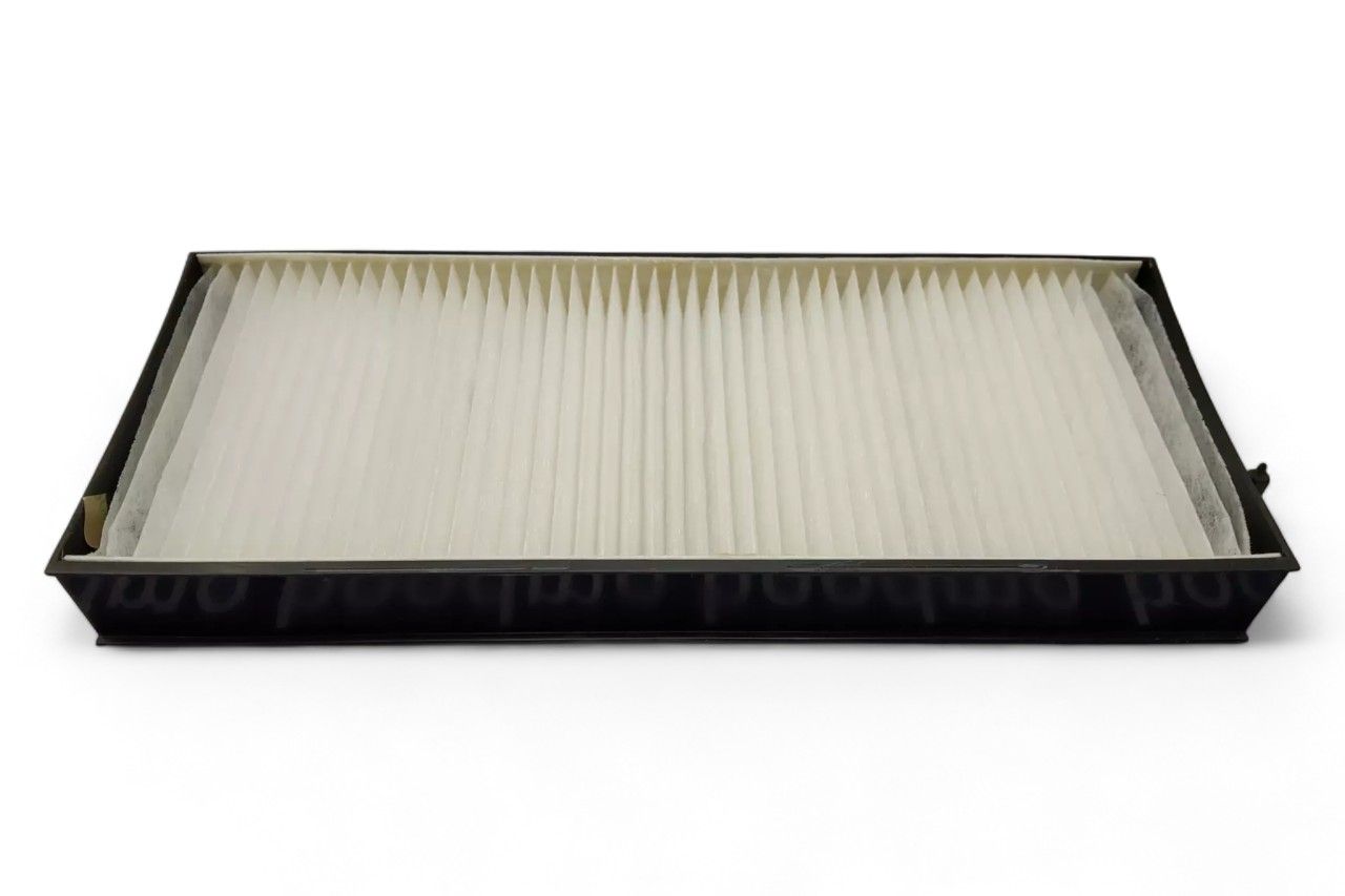 Mahindra Ac Filter AV622857