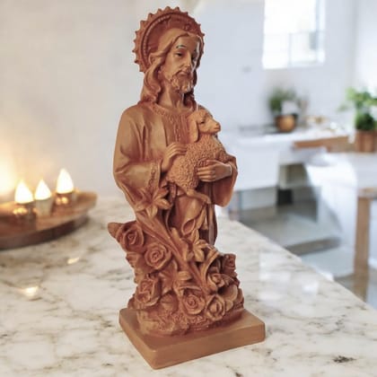 AMS Handcrafted Jesus Christ Idol Statue Holding Lamb, The Good Shepherd Jesus Scukpture Perfect for Christian Home Decor, Prayer, Office and Gifting 23 Cm