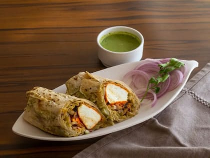 Paneer Tikka Roll