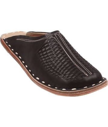Apratim Black Men's Mule