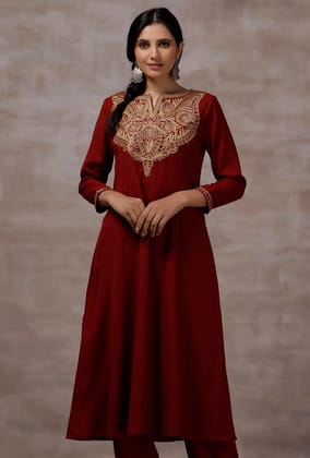 Lata Maroon A-Line Woollen Kurta-M