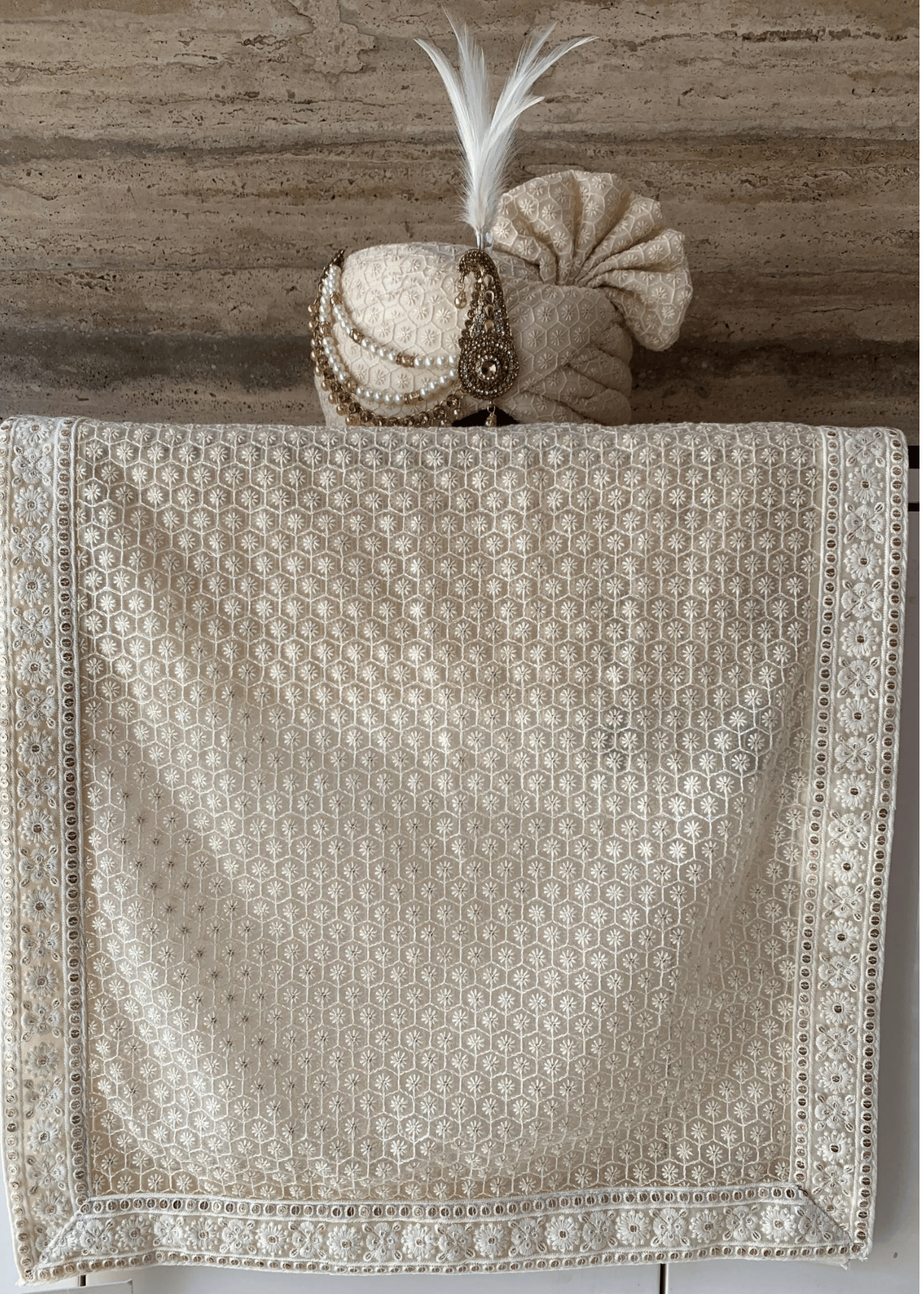 CREAM NET CHICKEN SAFA DUPATTA SET (  ONPAPER PATTERN)
