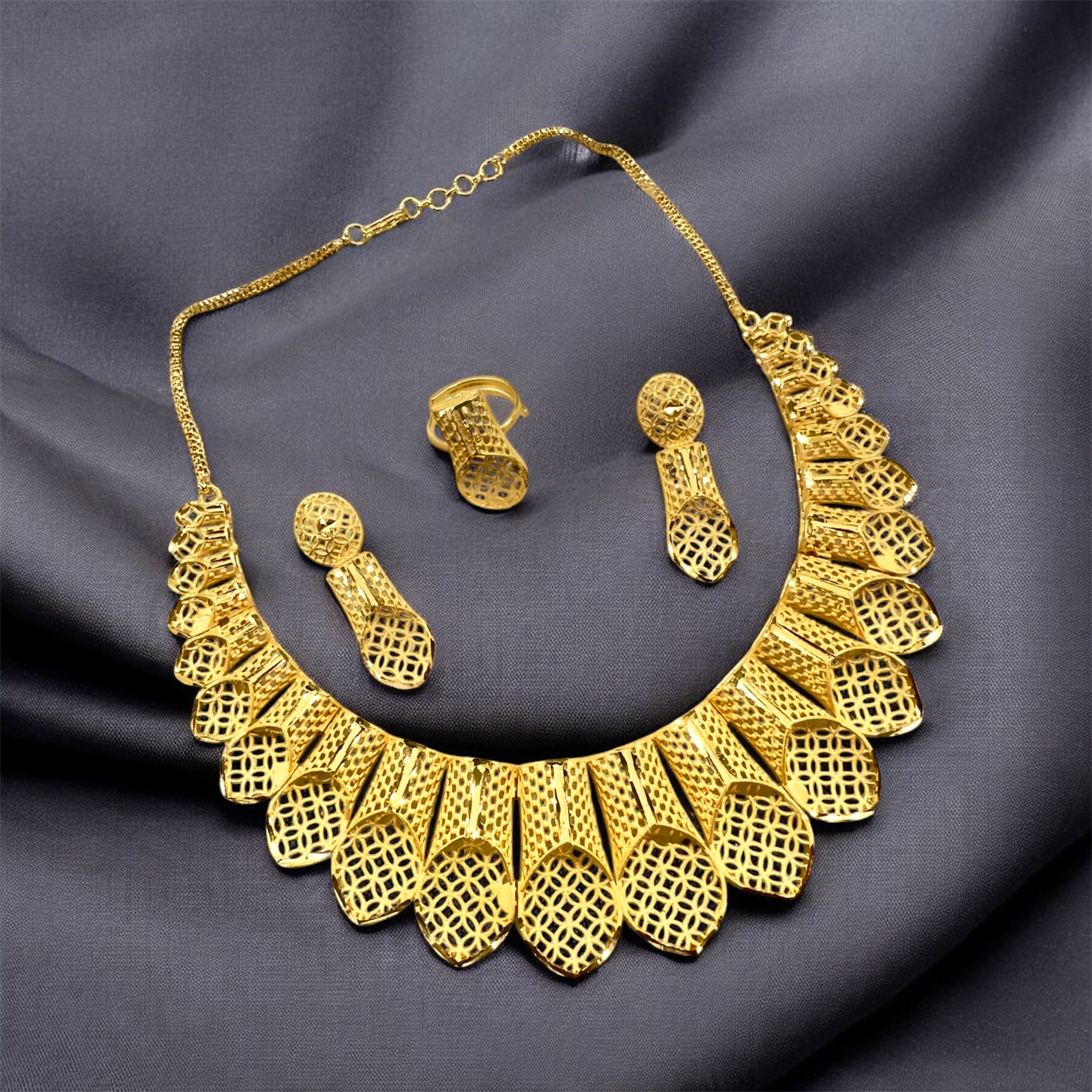 Forming Necklace Set - Prestige Collection By Amit Chauhan And Sons