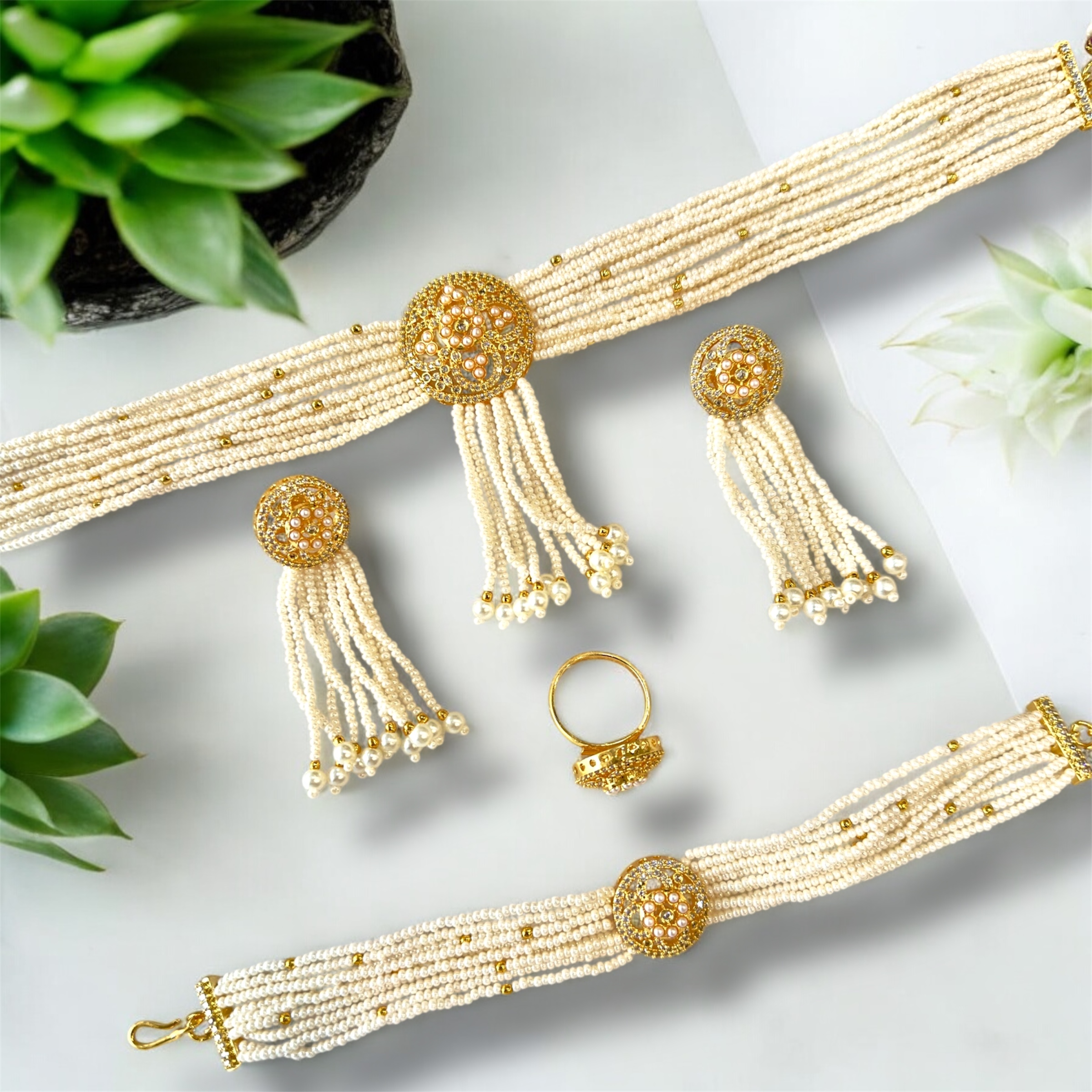 Pearly Choker Set - The Pearl Treasure - A collection By Amit Chauhan And Sons
