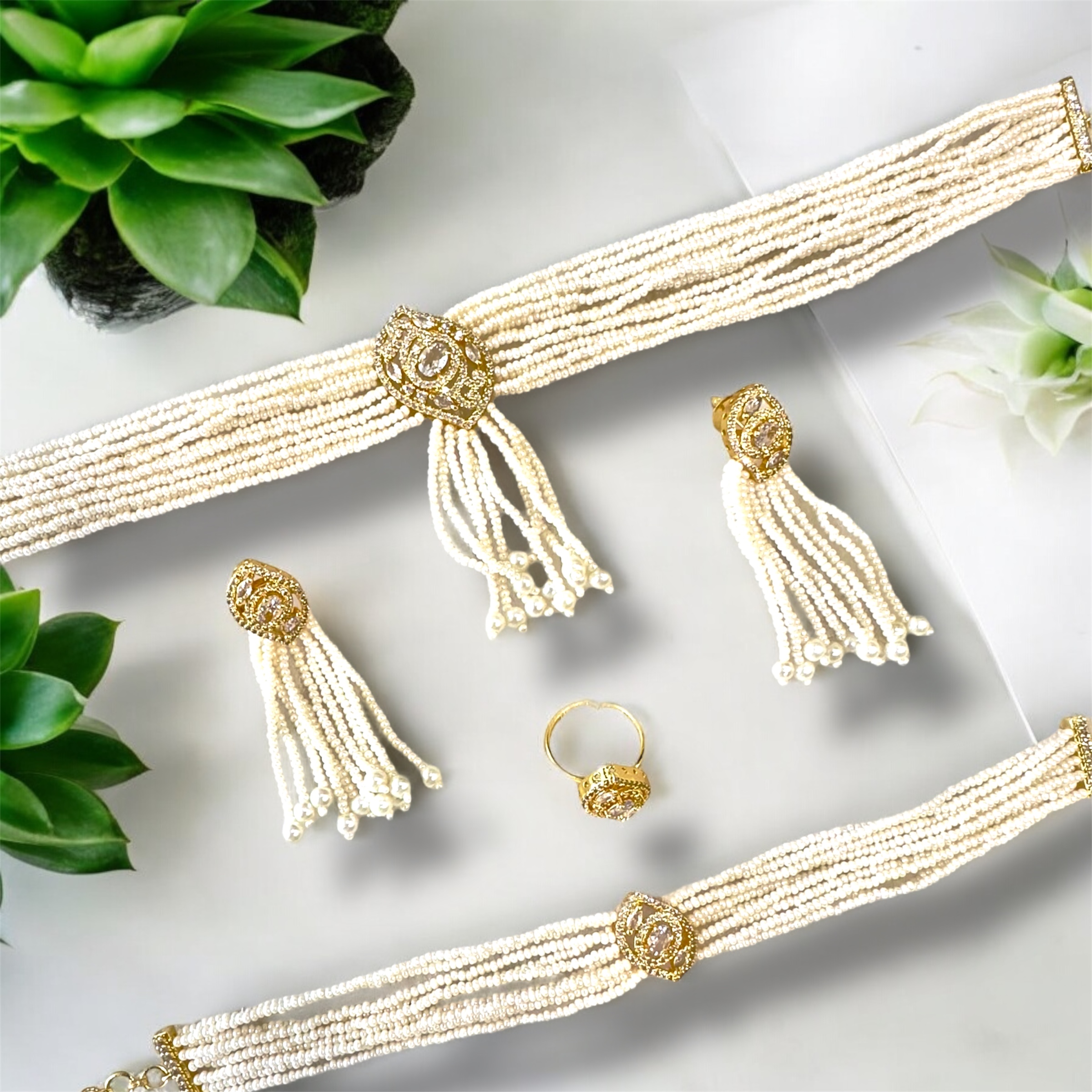 Pearly Choker Set - The Pearl Treasure - A collection By Amit Chauhan And Sons