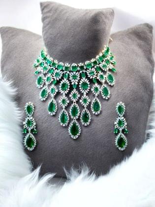 Emerald Godess - The Royal Bride by Dia Art Jewels