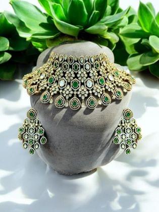 Emerald Bliss - The Royal Bride by Dia Art Jewels