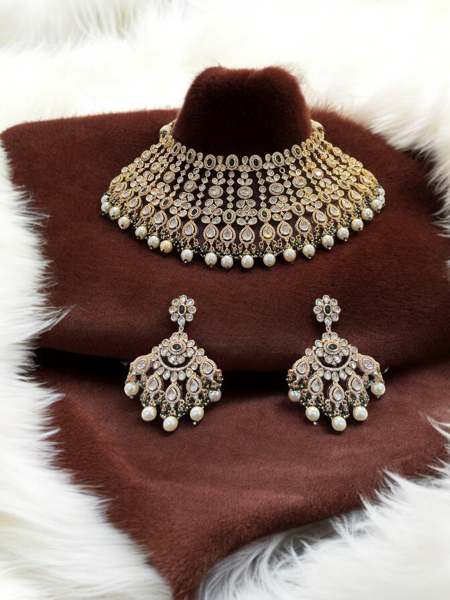 Royal Romance - The Crown Jewel By Dia Art Jewels