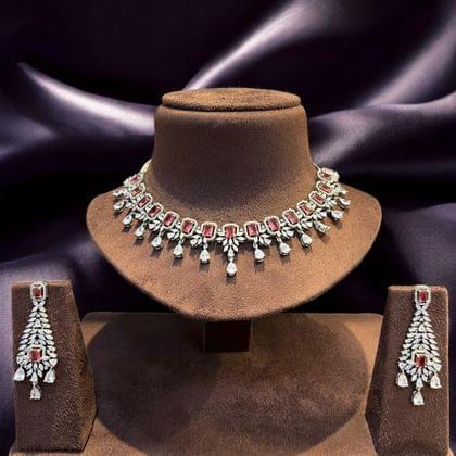 Queen Royale - Majestic Bride By Dia Art Jewels